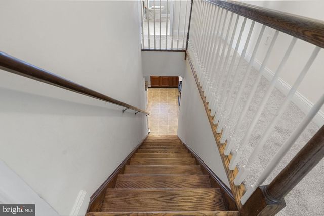 401 FARNSWORTH AVE, Bordentown, NJ 08505