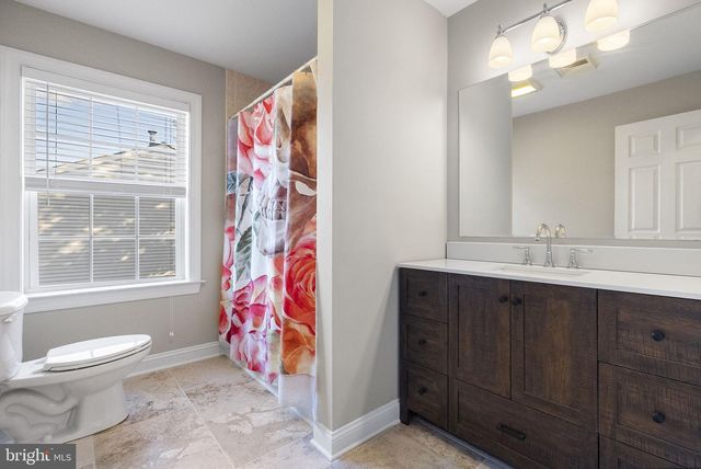 401 FARNSWORTH AVE, Bordentown, NJ 08505