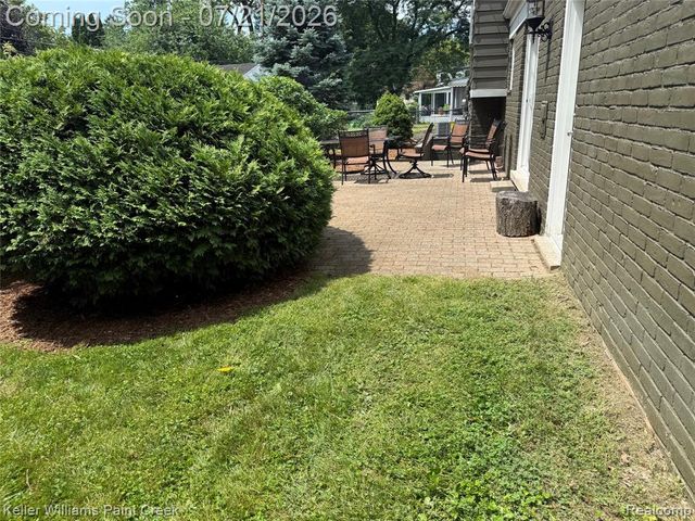 2641 Brandywine Drive, Ann Arbor, MI 48104
