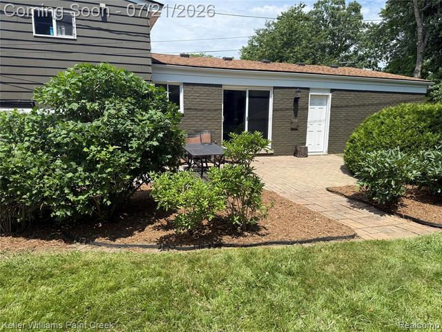 2641 Brandywine Drive, Ann Arbor, MI 48104