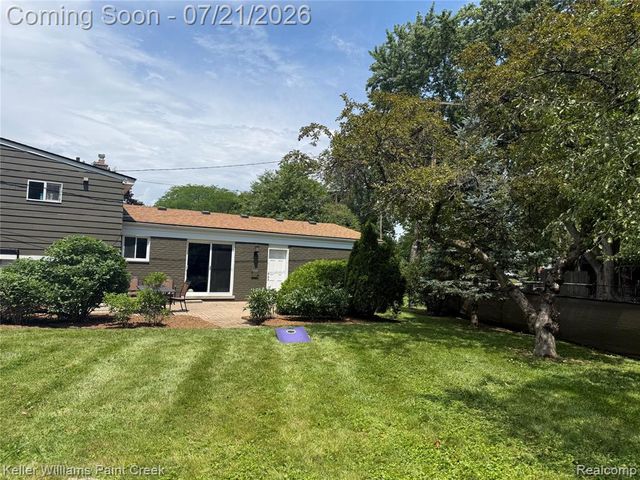 2641 Brandywine Drive, Ann Arbor, MI 48104