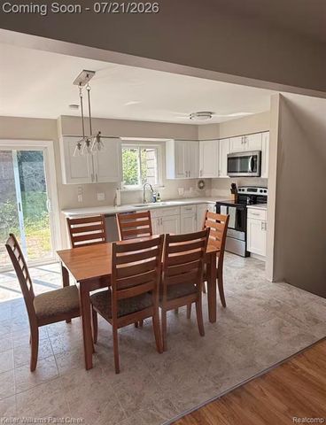 2641 Brandywine Drive, Ann Arbor, MI 48104