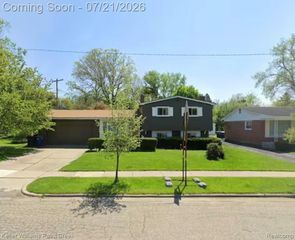 2641 Brandywine Drive, Ann Arbor, MI 48104