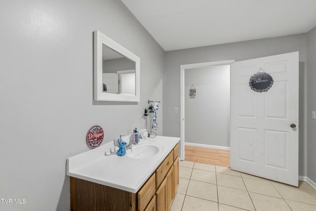 950 Kingsport Highway, Greeneville, TN 37745