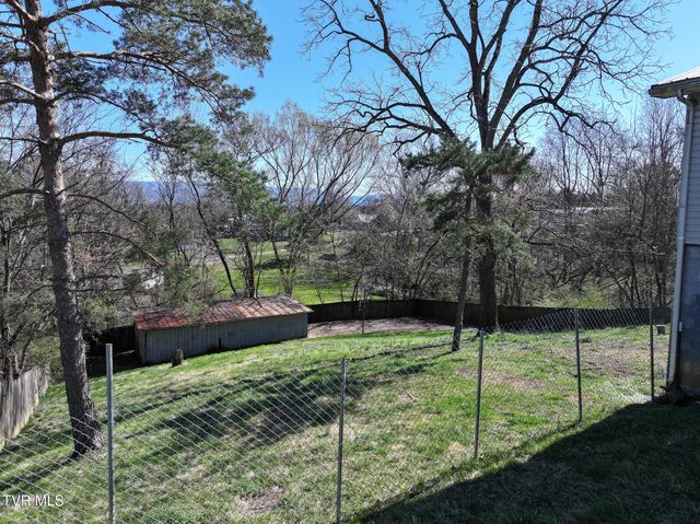 950 Kingsport Highway, Greeneville, TN 37745