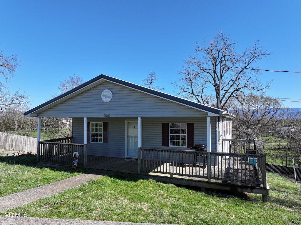 950 Kingsport Highway, Greeneville, TN 37745