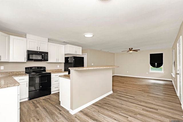 2015 N 38th St, Baton Rouge, LA 70802