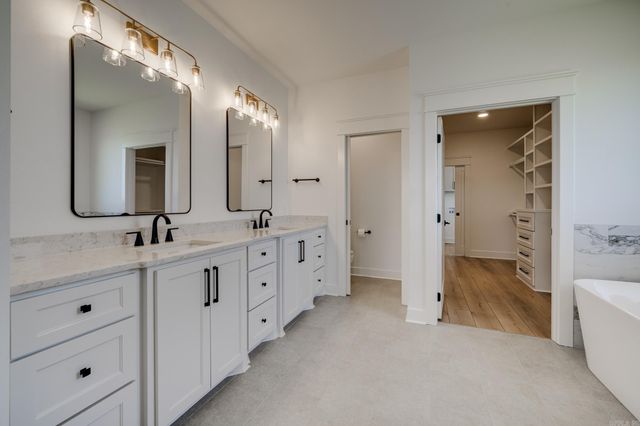 264 Castleberry Road, Greenbrier, AR 72058