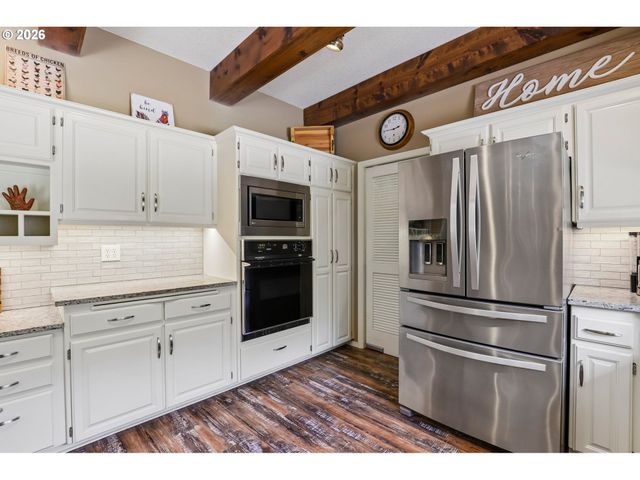 24519 Ne 53RD St, Vancouver, WA 98682