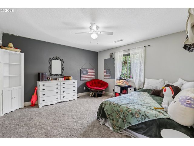 24519 Ne 53RD St, Vancouver, WA 98682