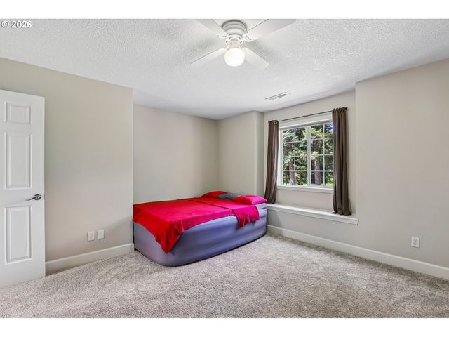 24519 Ne 53RD St, Vancouver, WA 98682