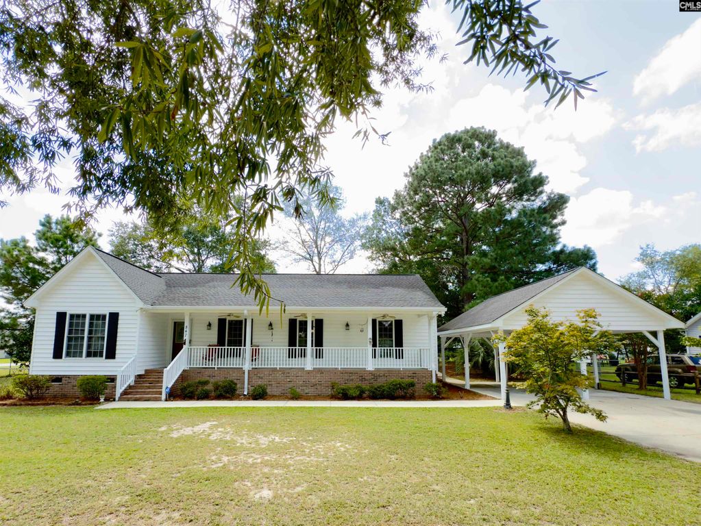 847 Hermitage Pond Road, Camden, SC 29020