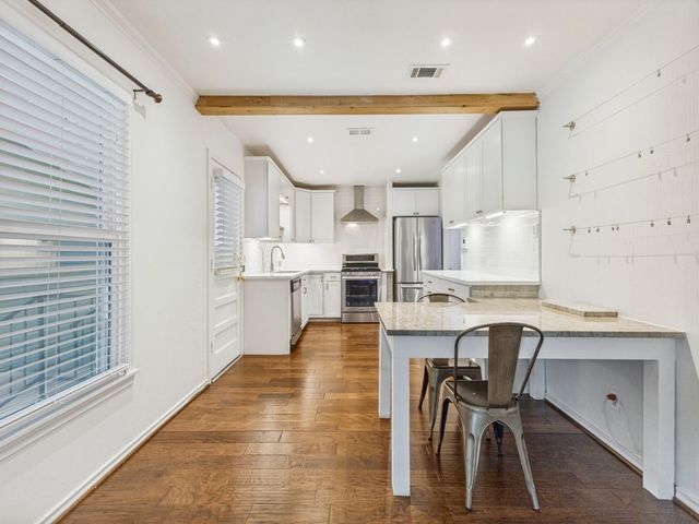 2309 Prichard Lane, Dallas, TX 75227