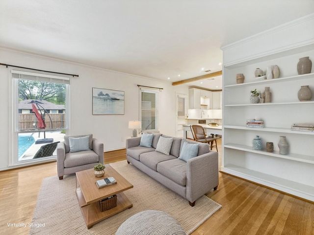 2309 Prichard Lane, Dallas, TX 75227