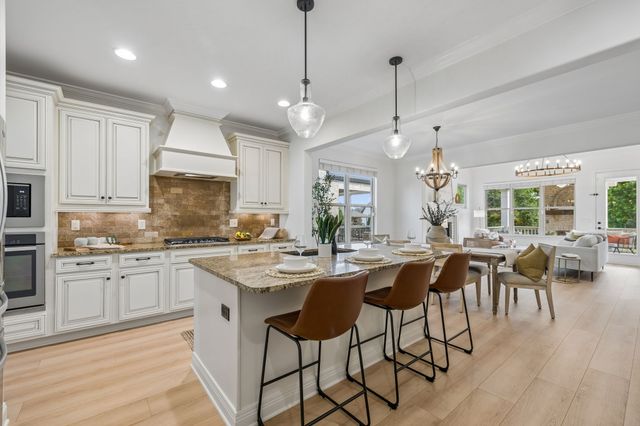 2309 Coppergate Way, Thompsons Station, TN 37179