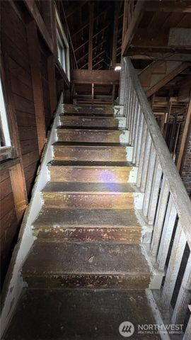 2005 Rockefeller, Everett, WA 98201