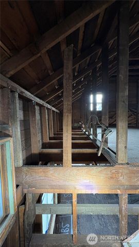 2005 Rockefeller, Everett, WA 98201