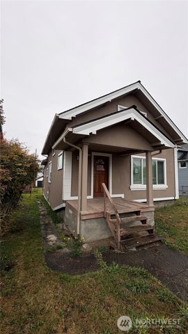 2005 Rockefeller, Everett, WA 98201
