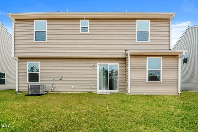 505 Turning Lake Drive, Zebulon, NC 27597