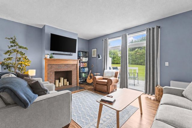 423 Westview Circle, Williston, VT 05495