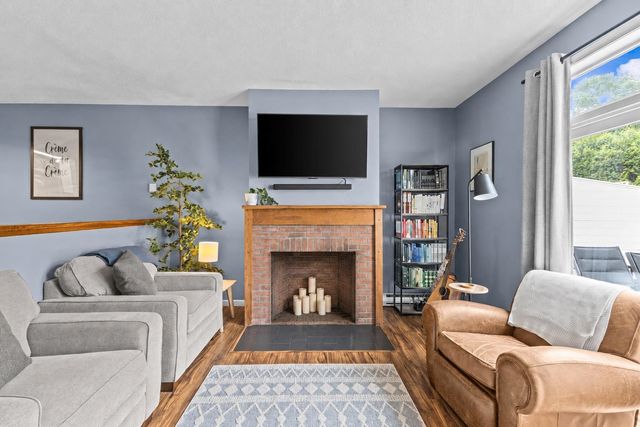 423 Westview Circle, Williston, VT 05495