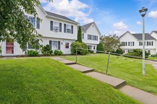 423 Westview Circle, Williston, VT 05495