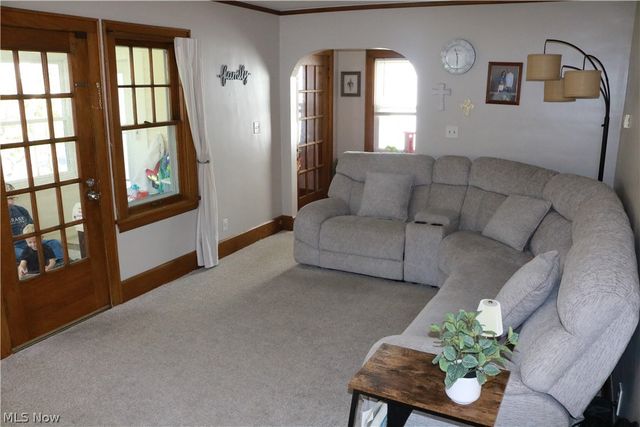 1567 Glenmount Avenue, Akron, OH 44301