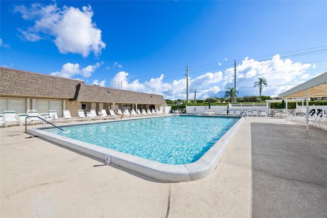 1840 NW 13th Street 103, Delray Beach, FL 33445