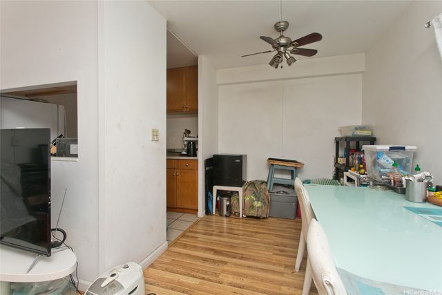 910 Ahana Street 1008, Honolulu, HI 96814