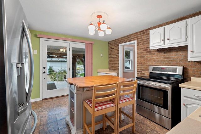 903 CHICAGO STREET, De Pere, WI 54115