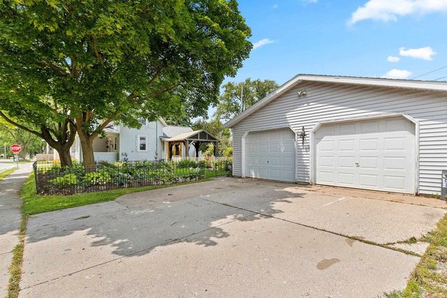 903 CHICAGO STREET, De Pere, WI 54115