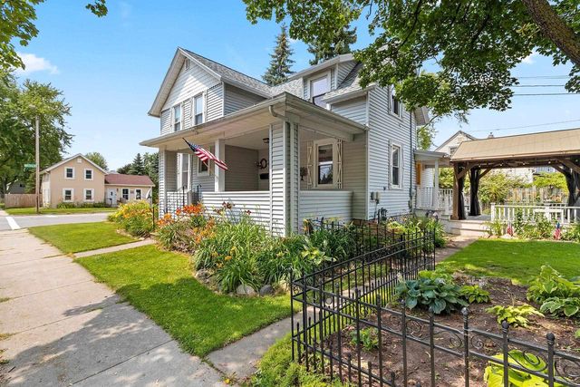 903 CHICAGO STREET, De Pere, WI 54115