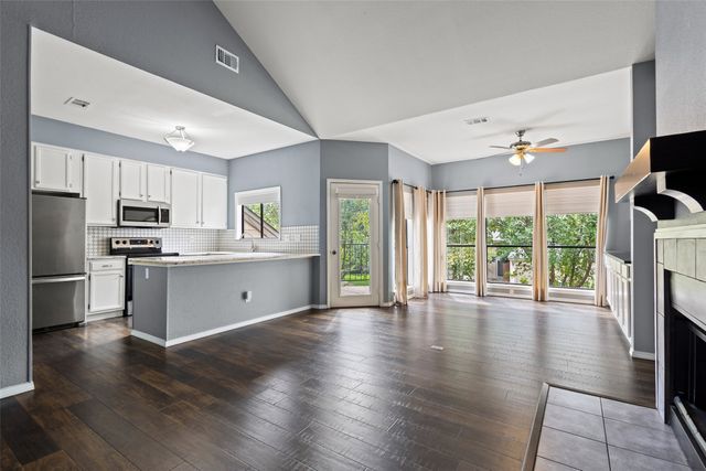 106 Summer Place Circle, Pottsboro, TX 75076