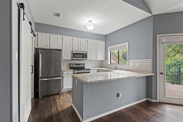 106 Summer Place Circle, Pottsboro, TX 75076