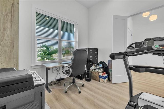 3083 JEANNIN DRIVE, North Port, FL 34288