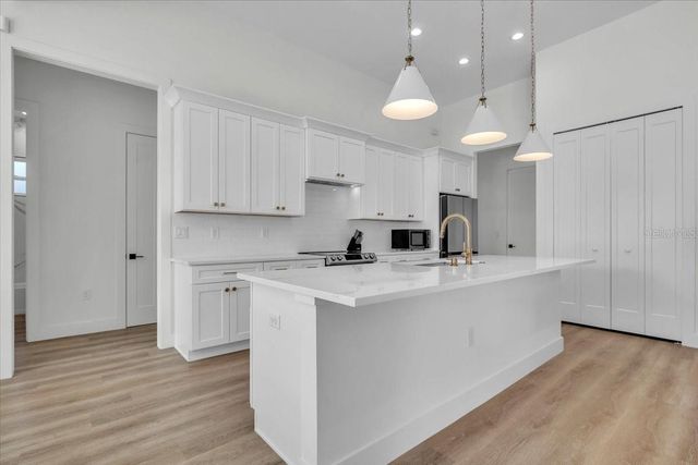 3083 JEANNIN DRIVE, North Port, FL 34288