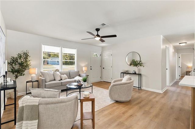 2985 Valley View Drive, Powder Springs, GA 30127