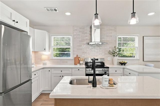 2985 Valley View Drive, Powder Springs, GA 30127