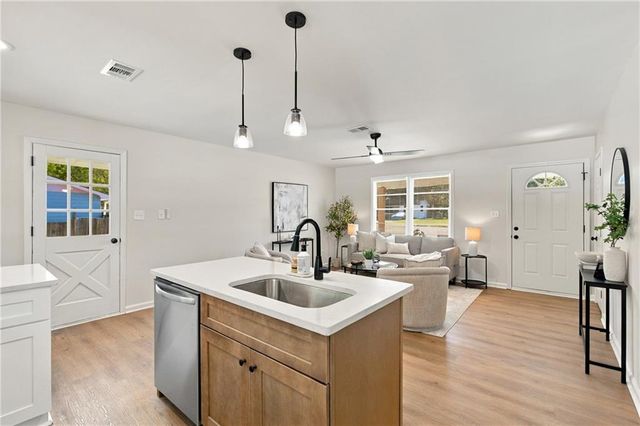 2985 Valley View Drive, Powder Springs, GA 30127