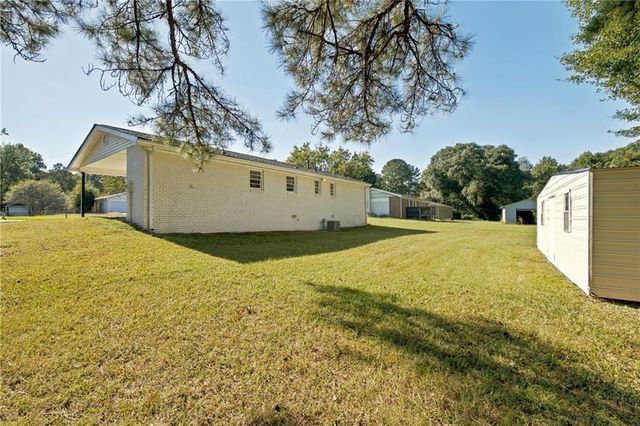 2985 Valley View Drive, Powder Springs, GA 30127