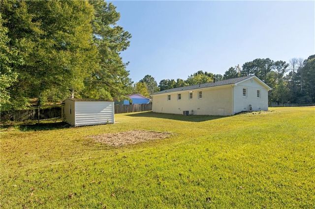 2985 Valley View Drive, Powder Springs, GA 30127