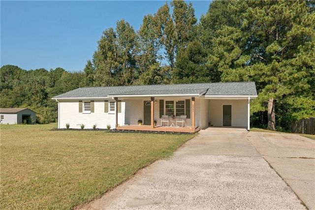 2985 Valley View Drive, Powder Springs, GA 30127