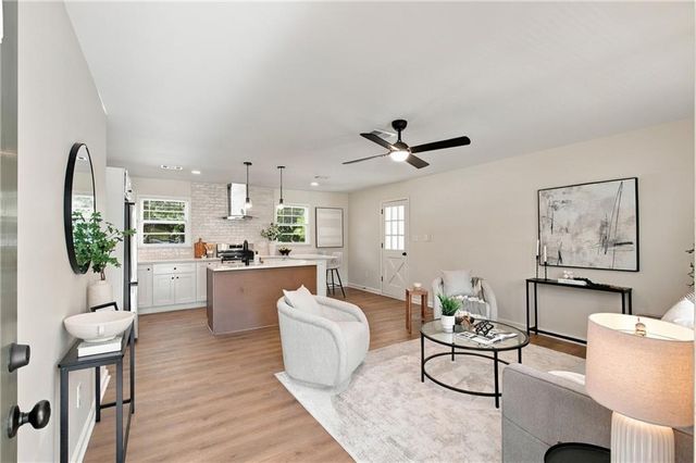 2985 Valley View Drive, Powder Springs, GA 30127