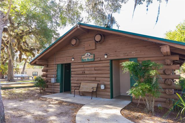 3054 NE 101ST TERRACE 127, Silver Springs, FL 34488