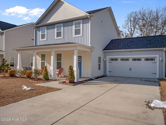 312 Holbrook Lane, Hubert, NC 28539