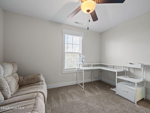 312 Holbrook Lane, Hubert, NC 28539