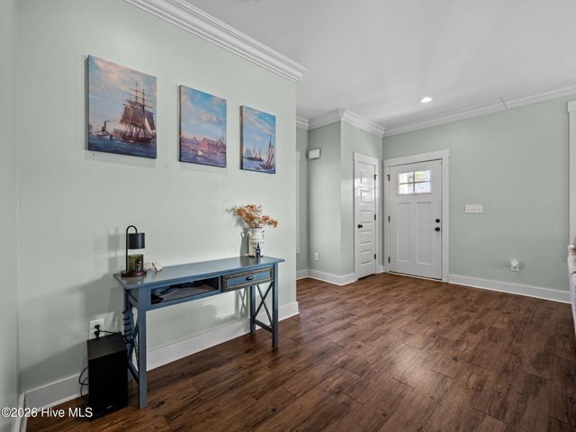 312 Holbrook Lane, Hubert, NC 28539