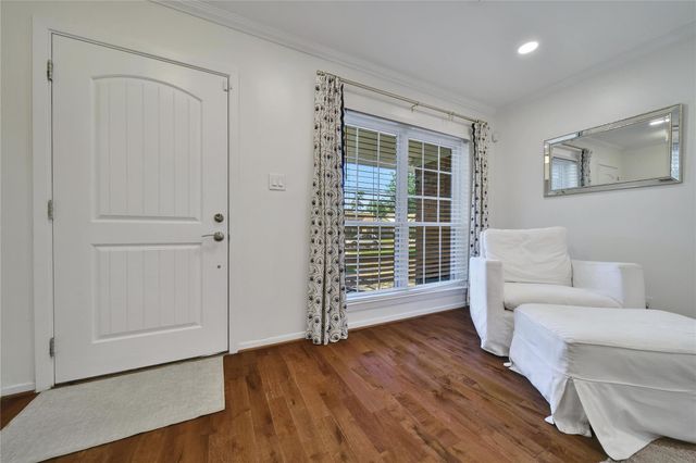 1106 Chamboard Lane, Houston, TX 77018