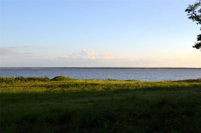768 Sunset Court, Mabank, TX 75143