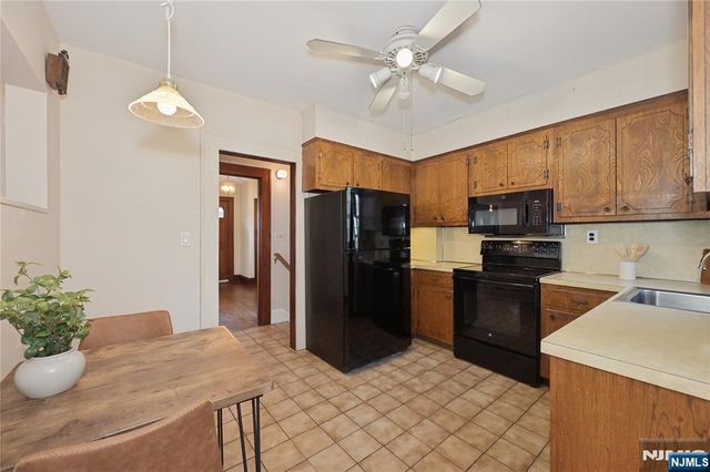 656 Orchard Street, Oradell, NJ 07649